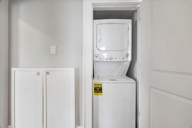 121 North Street 1, Houston, TX 77009