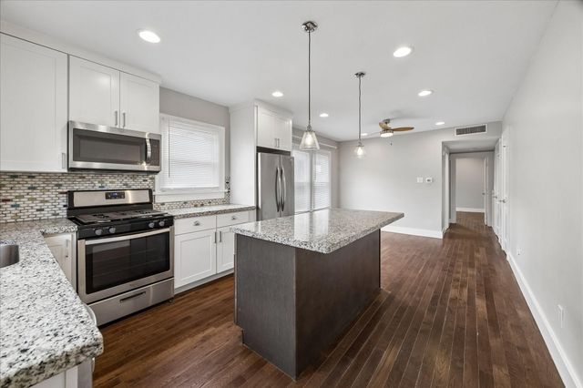 121 North Street 1, Houston, TX 77009