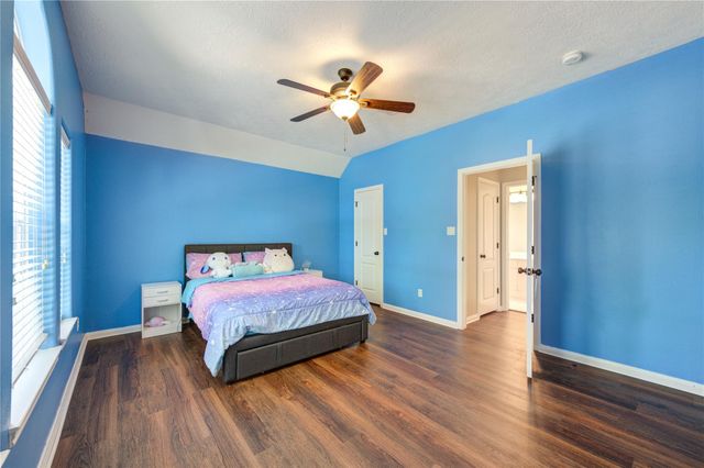 12806 Rock Falls Way, Houston, TX 77041