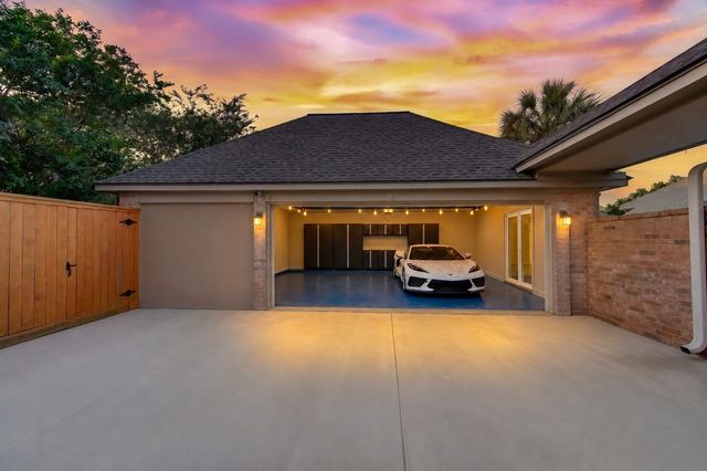12806 Rock Falls Way, Houston, TX 77041