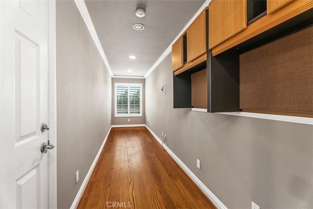 18452 Carnaby, Huntington Beach, CA 92648