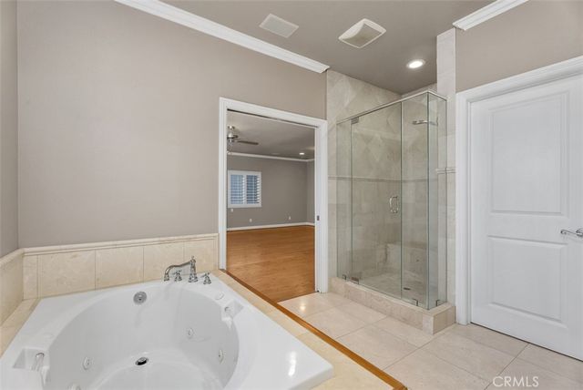 18452 Carnaby, Huntington Beach, CA 92648