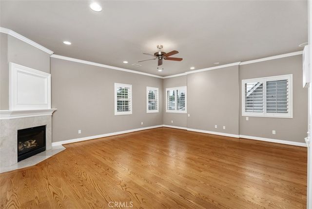 18452 Carnaby, Huntington Beach, CA 92648