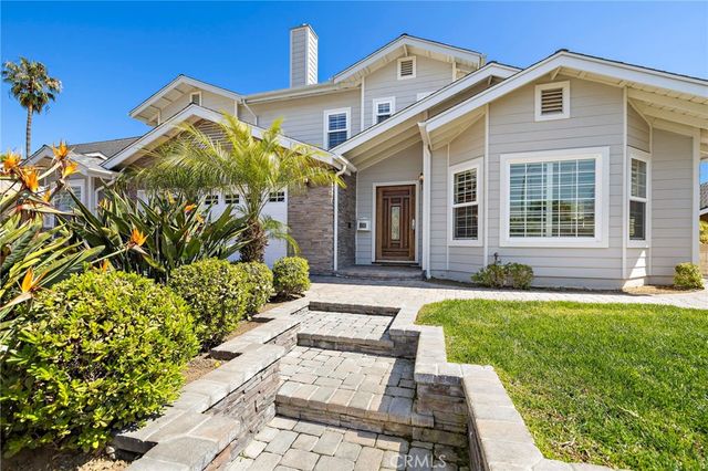 18452 Carnaby, Huntington Beach, CA 92648