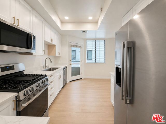9836 Vidor Drive 1B, Los Angeles, CA 90035