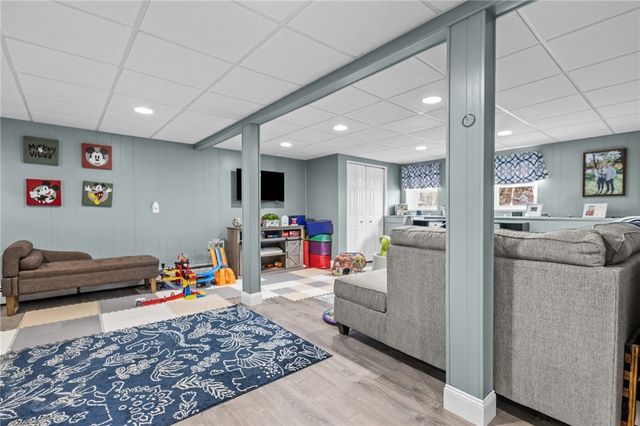 619 Smithfield Road, North Providence, RI 02904