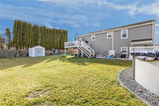 619 Smithfield Road, North Providence, RI 02904