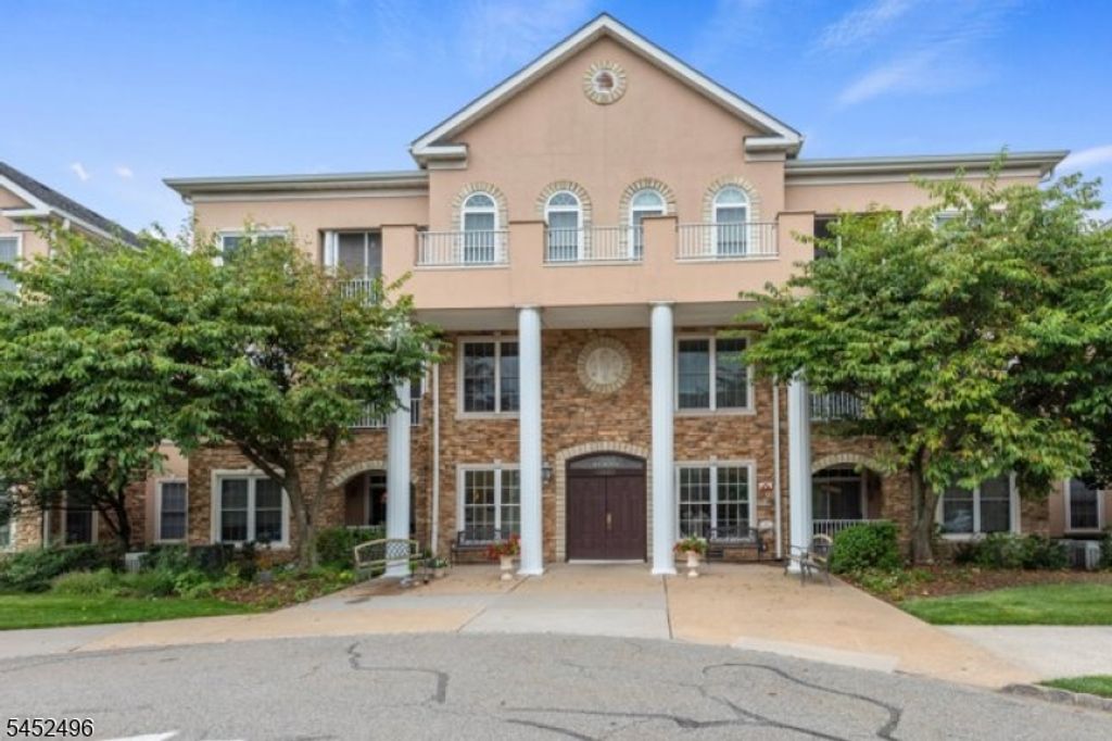 4210 Cleveland Ln 210, Rockaway Twp., NJ 07866 — exterior