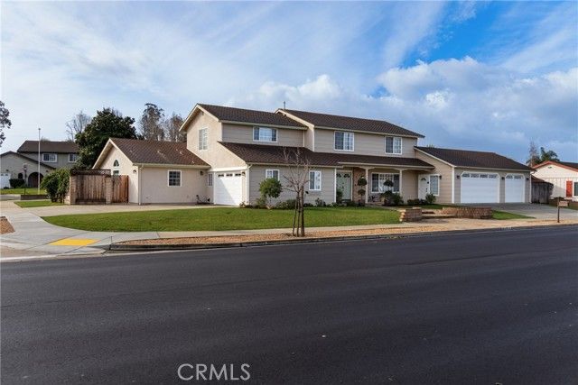 390 Meadowbrook, Santa Maria, CA 93455