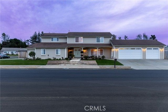 390 Meadowbrook, Santa Maria, CA 93455