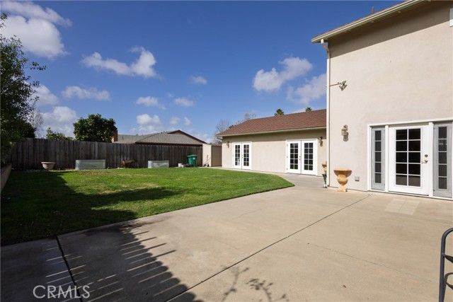 390 Meadowbrook, Santa Maria, CA 93455