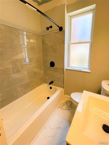 5025 Bancroft Avenue, St Louis, MO 63109