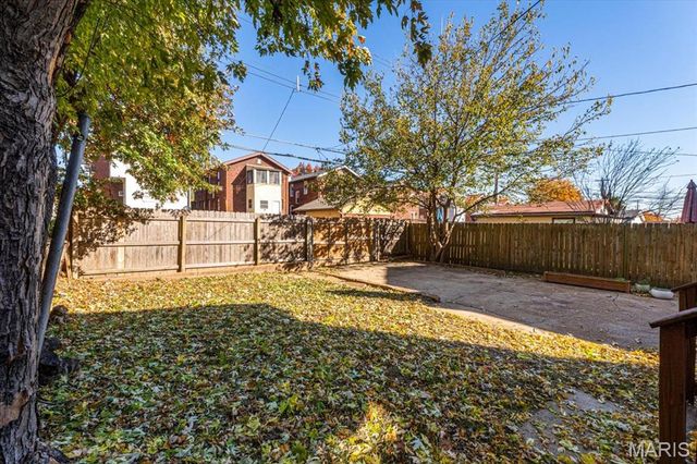 5025 Bancroft Avenue, St Louis, MO 63109