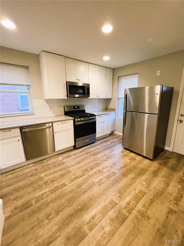 5025 Bancroft Avenue, St Louis, MO 63109