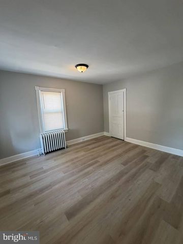 449 CHAMBERS AVE, Gloucester City, NJ 08030