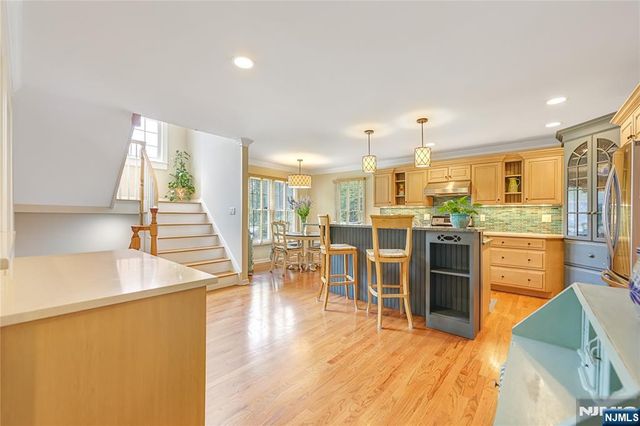 11 Madison Avenue, Ramsey, NJ 07446