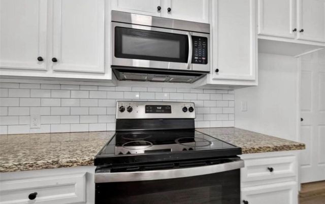 7023 Crestmont Street, Houston, TX 77033