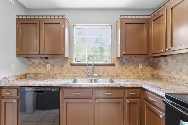 160 SANDERS ROAD, Hayden, AL 35079