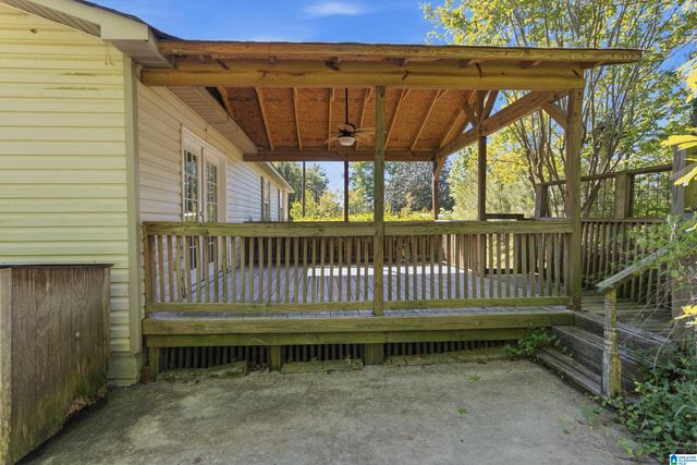160 SANDERS ROAD, Hayden, AL 35079