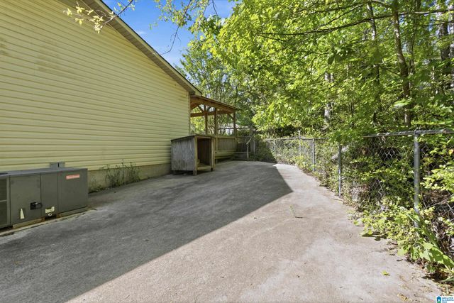 160 SANDERS ROAD, Hayden, AL 35079