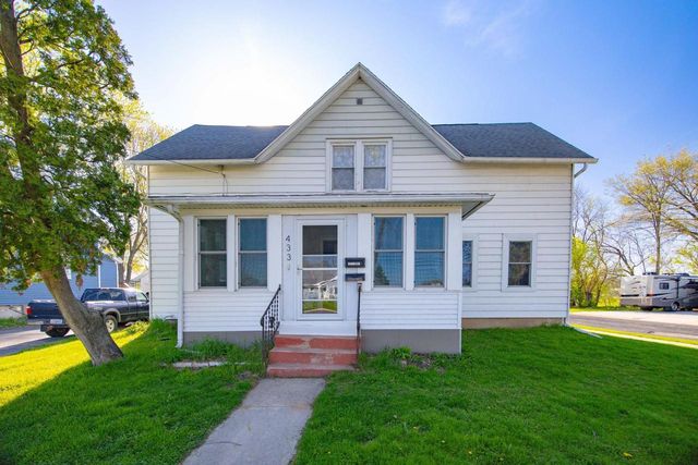 433 N High Street, Fort Atkinson, WI 53538