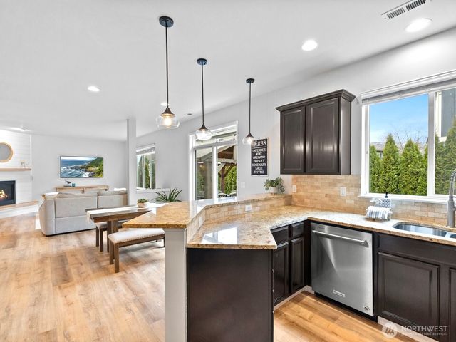 27928 NE 148th Place, Duvall, WA 98019