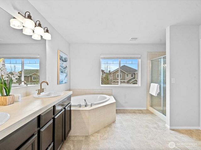 27928 NE 148th Place, Duvall, WA 98019