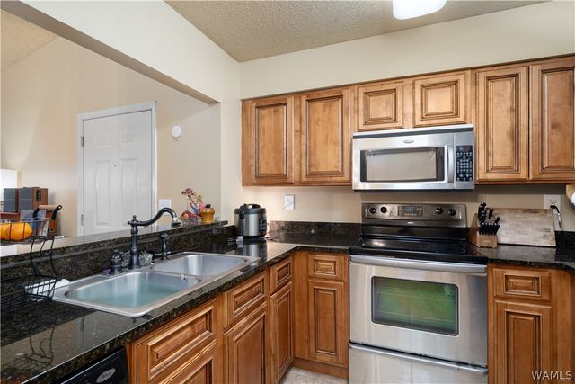 120 15th E 118, Tuscaloosa, AL 35401