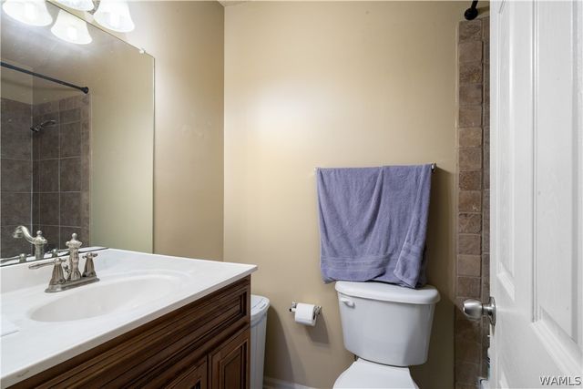 120 15th E 118, Tuscaloosa, AL 35401