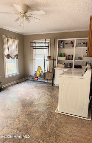 203 Hillingdale Drive, Washington, NC 27889