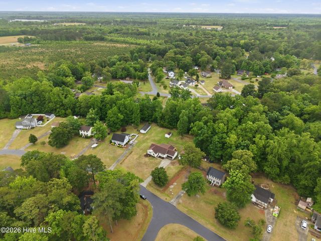203 Hillingdale Drive, Washington, NC 27889