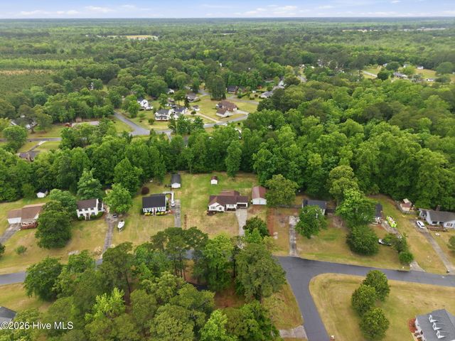 203 Hillingdale Drive, Washington, NC 27889