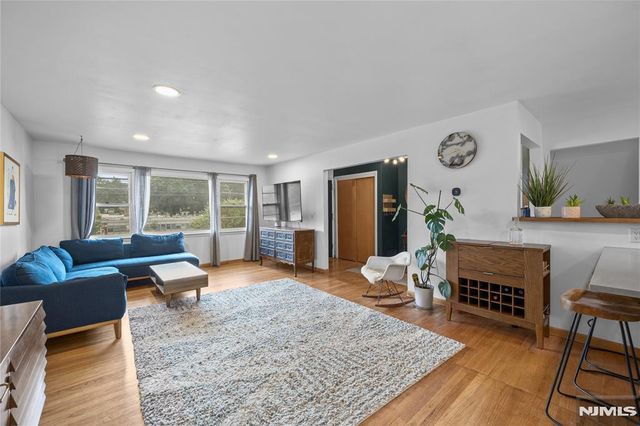 760 Grove Street, Clifton, NJ 07013