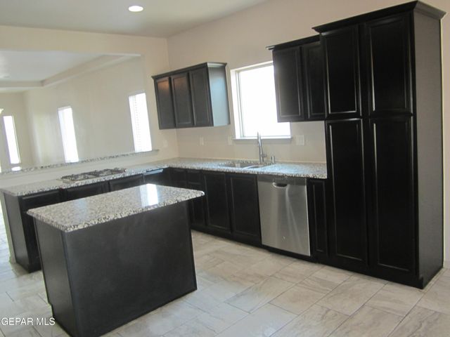 323 Malta Street, El Paso, TX 79932