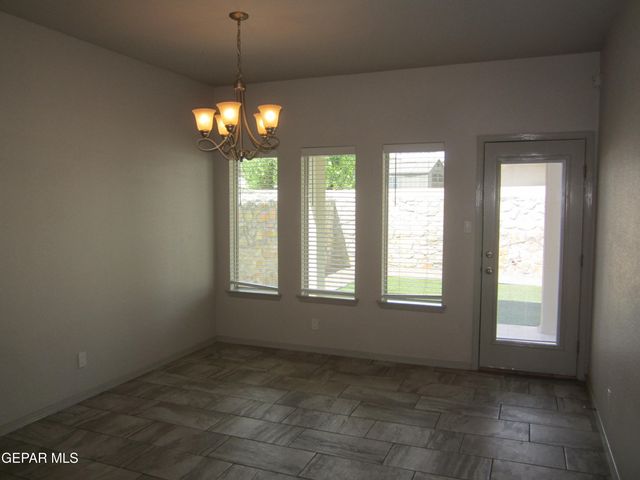 323 Malta Street, El Paso, TX 79932