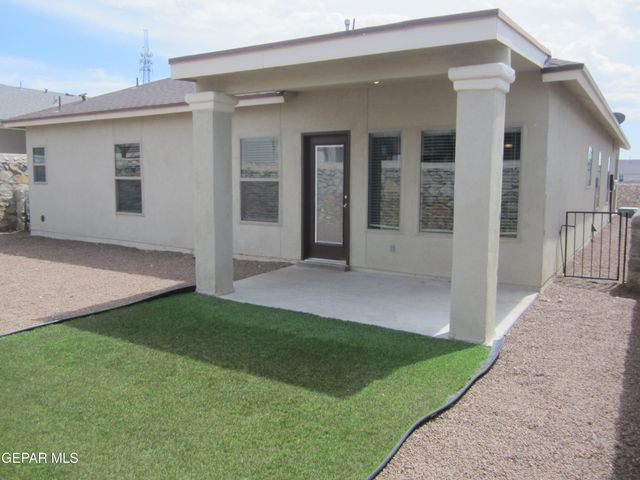 323 Malta Street, El Paso, TX 79932