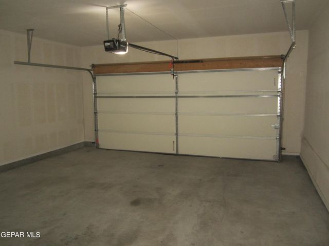 323 Malta Street, El Paso, TX 79932