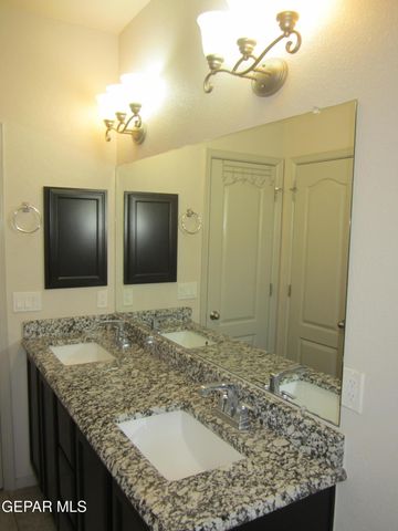 323 Malta Street, El Paso, TX 79932