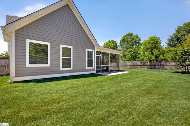 3 Clyburn Lane, Taylors, SC 29687