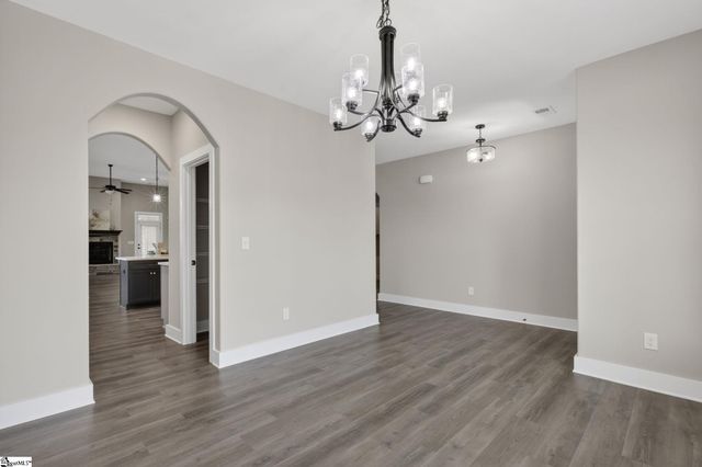 3 Clyburn Lane, Taylors, SC 29687