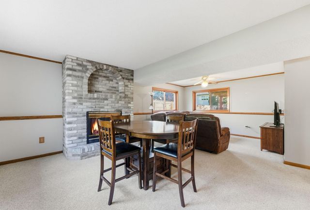 975 Savannah Road, Eagan, MN 55123