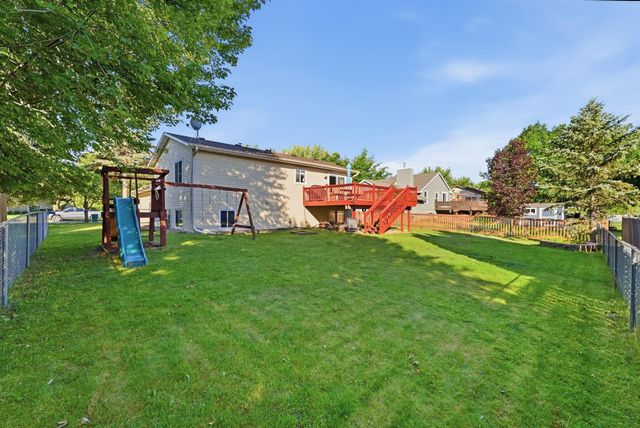 975 Savannah Road, Eagan, MN 55123