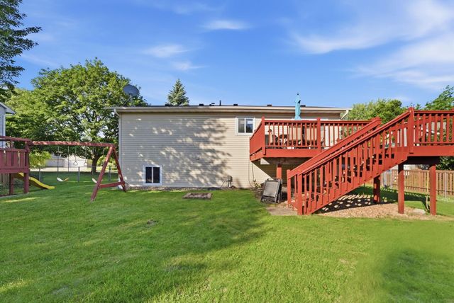 975 Savannah Road, Eagan, MN 55123