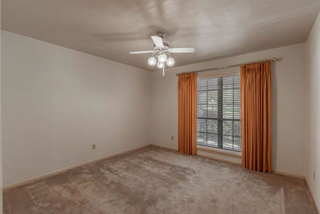 800 Elizabeth St, Gilmer, TX 75644