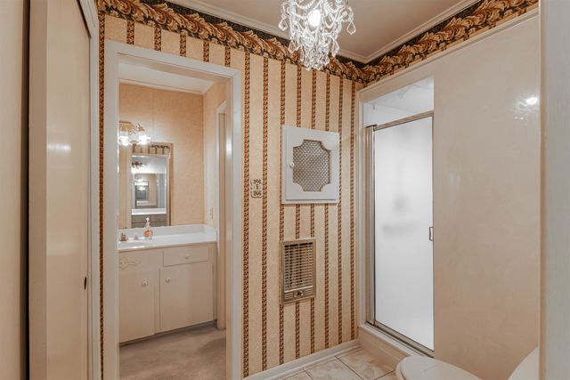 800 Elizabeth St, Gilmer, TX 75644