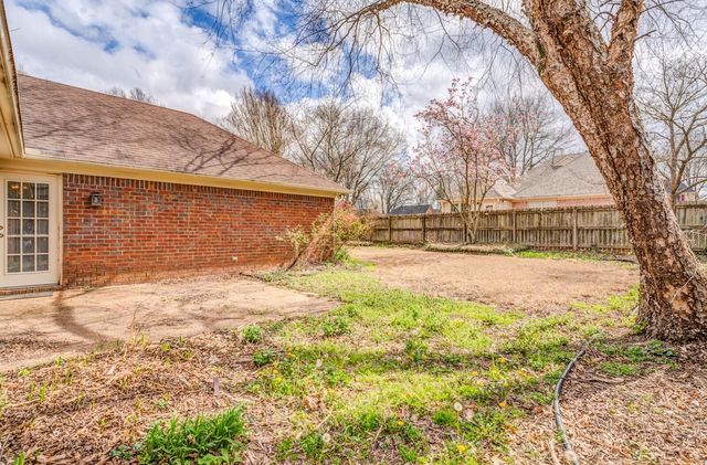 153 MCDONALD GLEN CV, Collierville, TN 38017