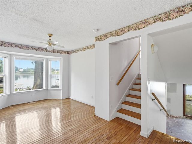 8954 Patrick Drive, Davisburg, MI 48350