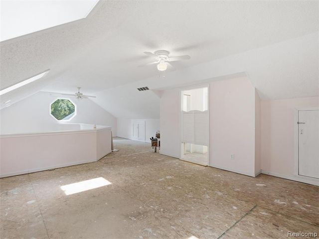 8954 Patrick Drive, Davisburg, MI 48350