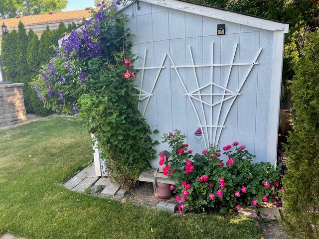 20693 N EUGENE Avenue, Lincolnshire, IL 60069