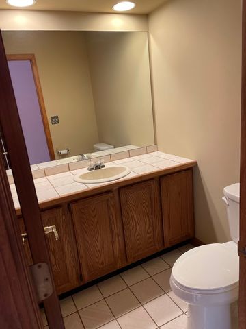 20693 N EUGENE Avenue, Lincolnshire, IL 60069